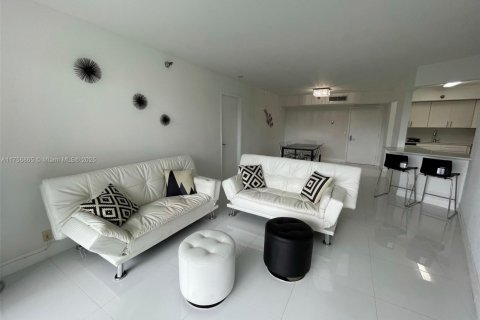Condo in Aventura, Florida, 2 bedrooms  № 1867202 - photo 3