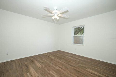 House in Ocoee, Florida 3 bedrooms, 110.18 sq.m. № 2280704 - photo 14
