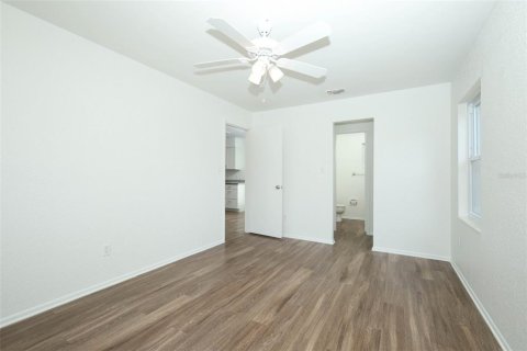 House in Ocoee, Florida 3 bedrooms, 110.18 sq.m. № 2280704 - photo 21