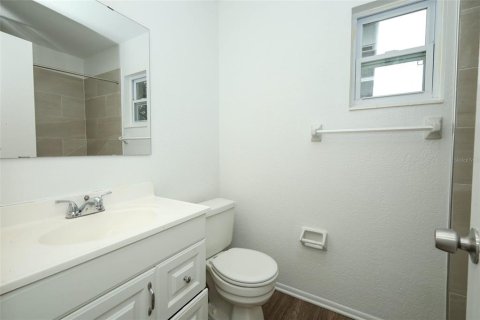 House in Ocoee, Florida 3 bedrooms, 110.18 sq.m. № 2280704 - photo 19