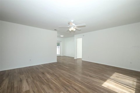 House in Ocoee, Florida 3 bedrooms, 110.18 sq.m. № 2280704 - photo 30