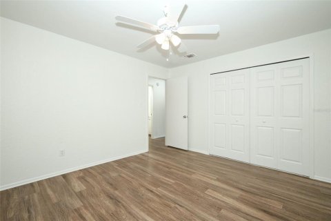 House in Ocoee, Florida 3 bedrooms, 110.18 sq.m. № 2280704 - photo 13