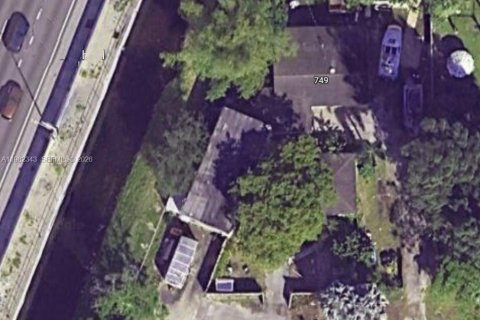 Immobilier commercial à vendre à Oakland Park, Floride: 184.88 m2 № 2050389 - photo 2