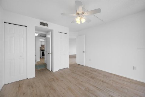 Copropriété à vendre à Clearwater, Floride: 2 chambres, 98.48 m2 № 2213526 - photo 14