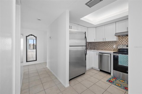 Copropriété à vendre à Clearwater, Floride: 2 chambres, 98.48 m2 № 2213526 - photo 20