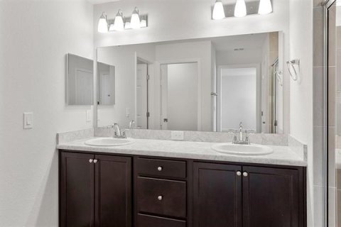 House in Winter Haven, Florida 4 bedrooms, 172.52 sq.m. № 1831349 - photo 14