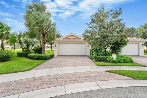 Apartamento en alquiler en Wellington, Florida, 2 dormitorios, 156.08 m2 № 2177502 - foto 3