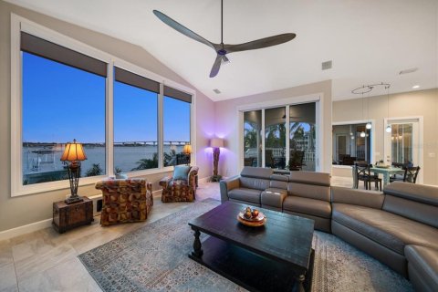 Casa en venta en Belleair, Florida, 4 dormitorios, 333.98 m2 № 1667084 - foto 10
