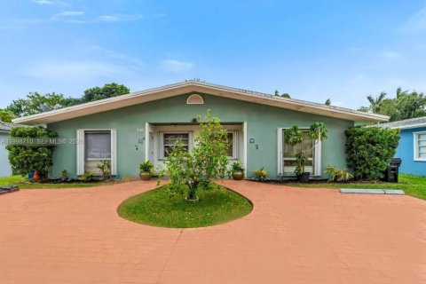 Villa ou maison à Fort Lauderdale, Floride 3 chambres, 111.48 m2 № 2060879