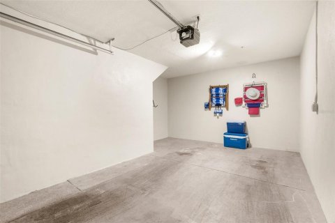 Купить кондоминиум в Венеция, Флорида 6 комнат, 102.56м2, № 1783542 - фото 26