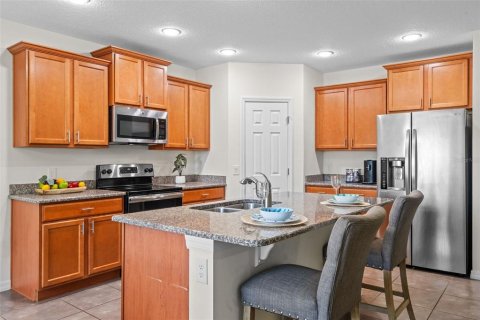 House in BELLALAGO in Kissimmee, Florida 3 bedrooms, 168.15 sq.m. № 1825307 - photo 27