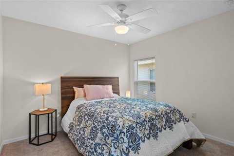 House in BELLALAGO in Kissimmee, Florida 3 bedrooms, 168.15 sq.m. № 1825307 - photo 14