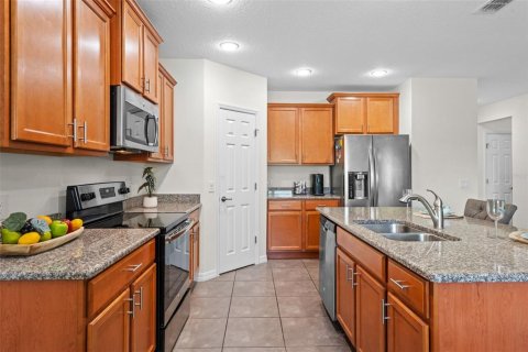 House in BELLALAGO in Kissimmee, Florida 3 bedrooms, 168.15 sq.m. № 1825307 - photo 30