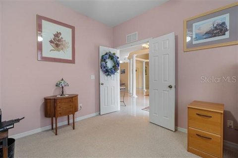 Villa ou maison à vendre à Ocala, Floride: 4 chambres, 312.71 m2 № 2215695 - photo 16