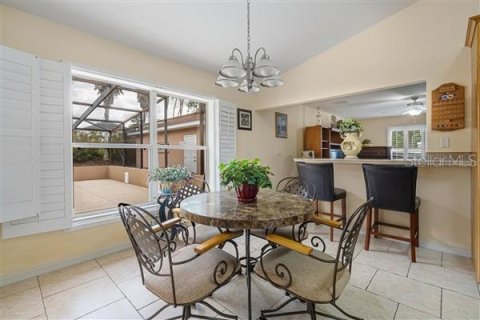 Villa ou maison à vendre à Ocala, Floride: 4 chambres, 312.71 m2 № 2215695 - photo 12