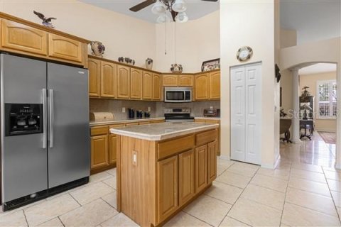 Villa ou maison à vendre à Ocala, Floride: 4 chambres, 312.71 m2 № 2215695 - photo 9