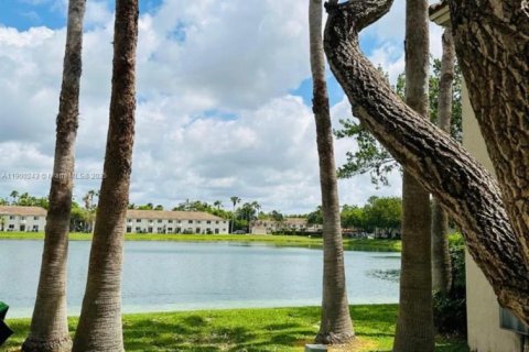 Condo in Homestead, Florida, 3 bedrooms  № 2015900 - photo 6