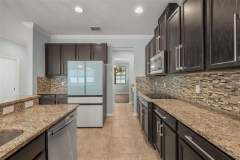 House in Sanford, Florida 6 bedrooms, 350.61 sq.m. № 2215863 - photo 4