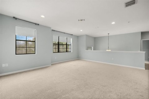 House in Sanford, Florida 6 bedrooms, 350.61 sq.m. № 2215863 - photo 25