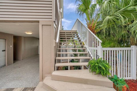 Villa ou maison à vendre à Redington Shores, Floride: 3 chambres, 233.74 m2 № 1523956 - photo 24