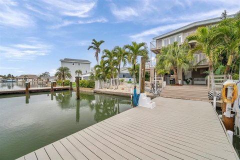 Villa ou maison à vendre à Redington Shores, Floride: 3 chambres, 233.74 m2 № 1523956 - photo 19