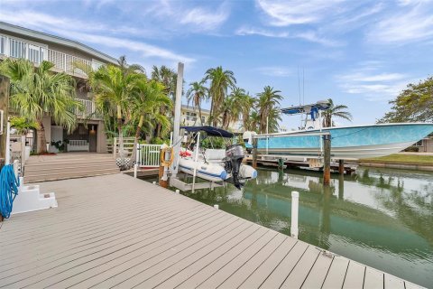 Villa ou maison à vendre à Redington Shores, Floride: 3 chambres, 233.74 m2 № 1523956 - photo 18