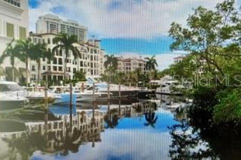 Condo in Aventura, Florida, 4 bedrooms  № 1635848 - photo 2