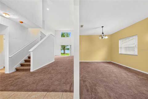 House in Kissimmee, Florida 4 bedrooms, 234.86 sq.m. № 2410657 - photo 6