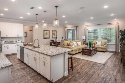 House in Edgewater, Florida 3 bedrooms, 189.89 sq.m. № 1543449 - photo 7