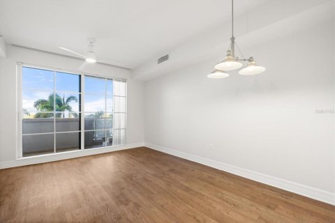 Appartement à louer à Ruskin, Floride: 1 chambre, 60.48 m2 № 1542816 - photo 4