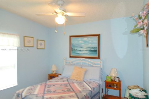 Casa en venta en Okeechobee, Florida, 3 dormitorios, 156.08 m2 № 1693192 - foto 28