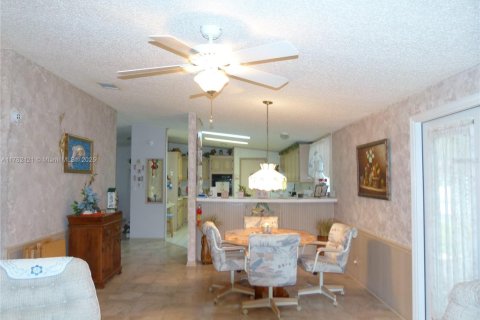 Casa en venta en Okeechobee, Florida, 3 dormitorios, 156.08 m2 № 1693192 - foto 5