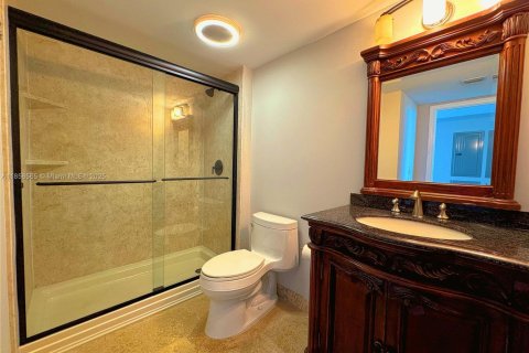 Condominio en alquiler en Miami, Florida, 2 dormitorios, 97.73 m2 № 1888042 - foto 15