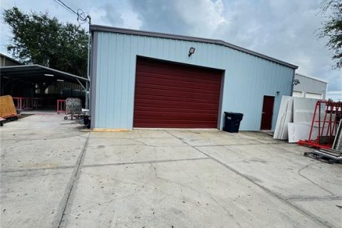 Immobilier commercial à Tampa, Floride 241.55 m2 № 2321781
