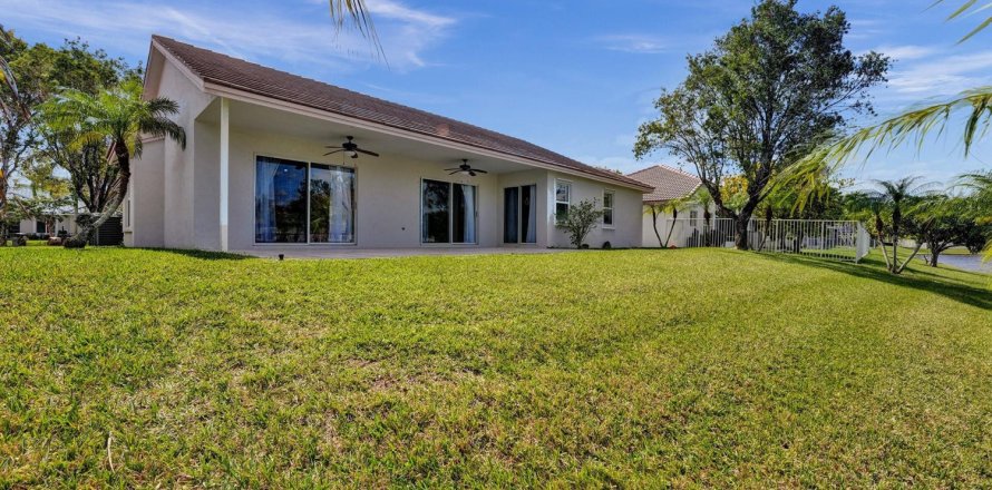 Casa en Pompano Beach, Florida 3 dormitorios, 161.93 m2 № 1230226