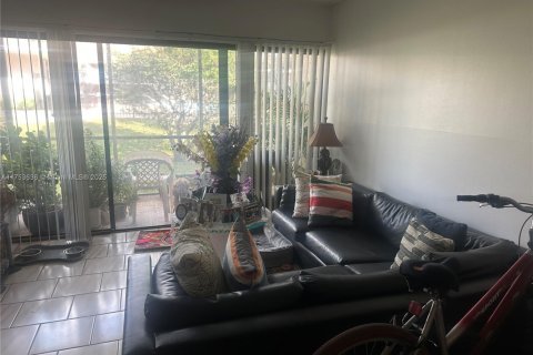 Copropriété à vendre à Hollywood, Floride: 2 chambres № 1985478 - photo 8