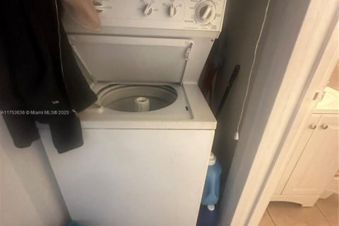 Copropriété à vendre à Hollywood, Floride: 2 chambres № 1985478 - photo 12
