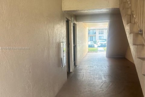 Copropriété à vendre à Hollywood, Floride: 2 chambres № 1985478 - photo 3