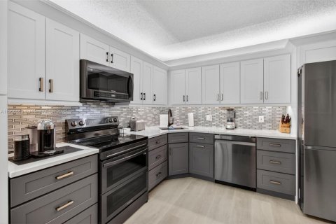 Купить кондоминиум в Бойнтон-Бич, Флорида 3 спальни, 103.59м2, № 1963027 - фото 19