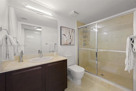 Condominio en venta en Sunny Isles Beach, Florida, 3 dormitorios, 208.01 m2 № 1993742 - foto 13