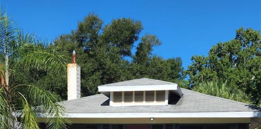 Casa en Saint Petersburg, Florida 2 dormitorios, 85.47 m2 № 2385884