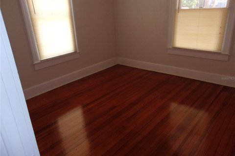 Casa en venta en Saint Petersburg, Florida, 2 dormitorios, 85.47 m2 № 2385884 - foto 6