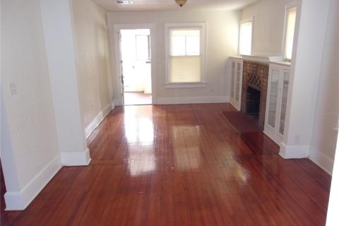 Casa en venta en Saint Petersburg, Florida, 2 dormitorios, 85.47 m2 № 2385884 - foto 4