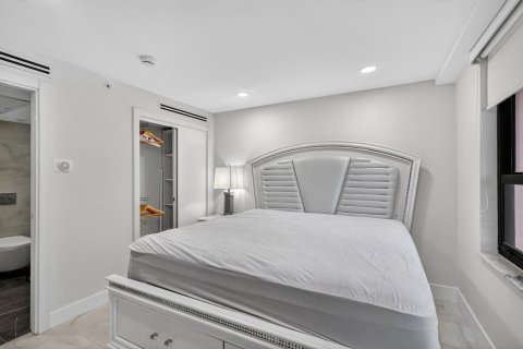 Copropriété à vendre à Miami Beach, Floride: 2 chambres, 89.19 m2 № 2250340 - photo 16