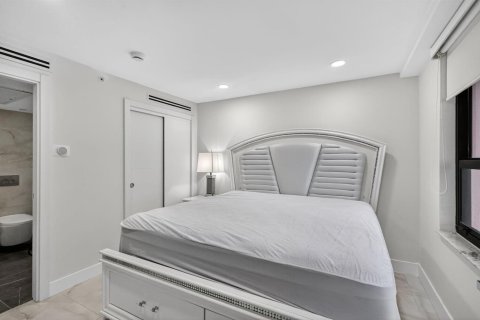 Copropriété à vendre à Miami Beach, Floride: 2 chambres, 89.19 m2 № 2250340 - photo 15
