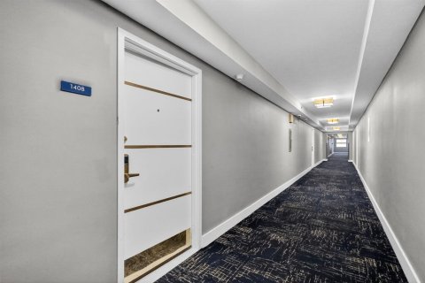 Copropriété à vendre à Miami Beach, Floride: 2 chambres, 89.19 m2 № 2250340 - photo 30