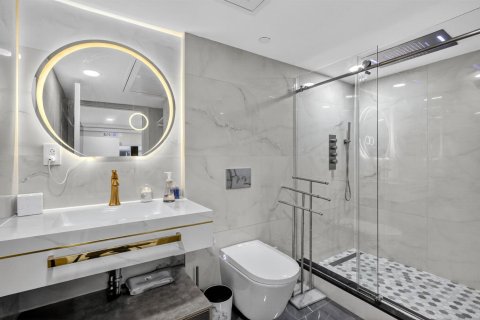 Copropriété à vendre à Miami Beach, Floride: 2 chambres, 89.19 m2 № 2250340 - photo 18