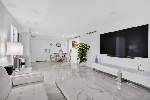 Condo à Miami Beach, Floride, 2 chambres  № 2250340