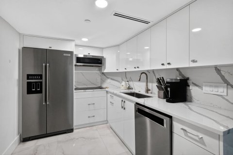 Copropriété à vendre à Miami Beach, Floride: 2 chambres, 89.19 m2 № 2250340 - photo 8