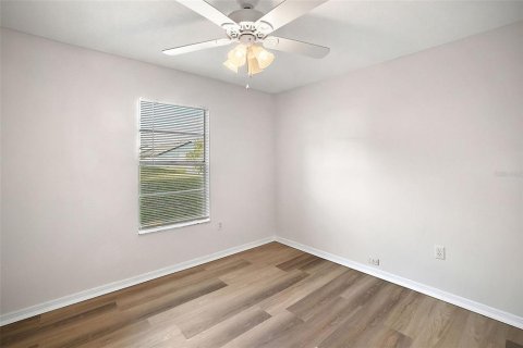 Dúplex en venta en Leesburg, Florida, 2 dormitorios, 97.08 m2 № 1873247 - foto 4